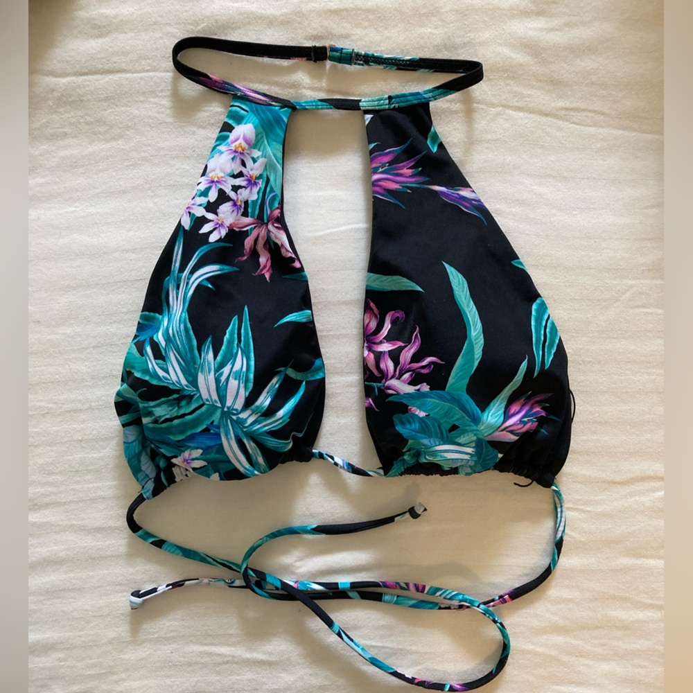 LA Hearts Halter Bikini Top size‎ Small
